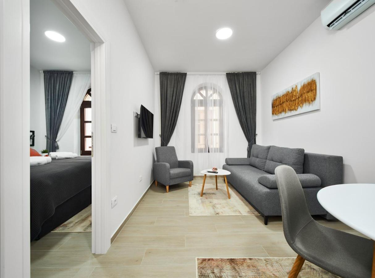 Cardo Apartments Poreč Exterior foto